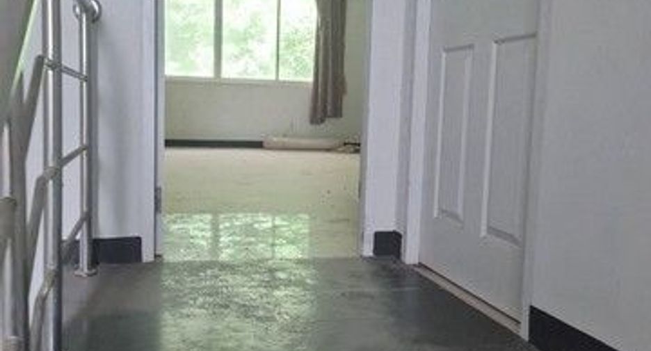 For sale 3 bedrooms retail Space in Khlong Thom, Krabi