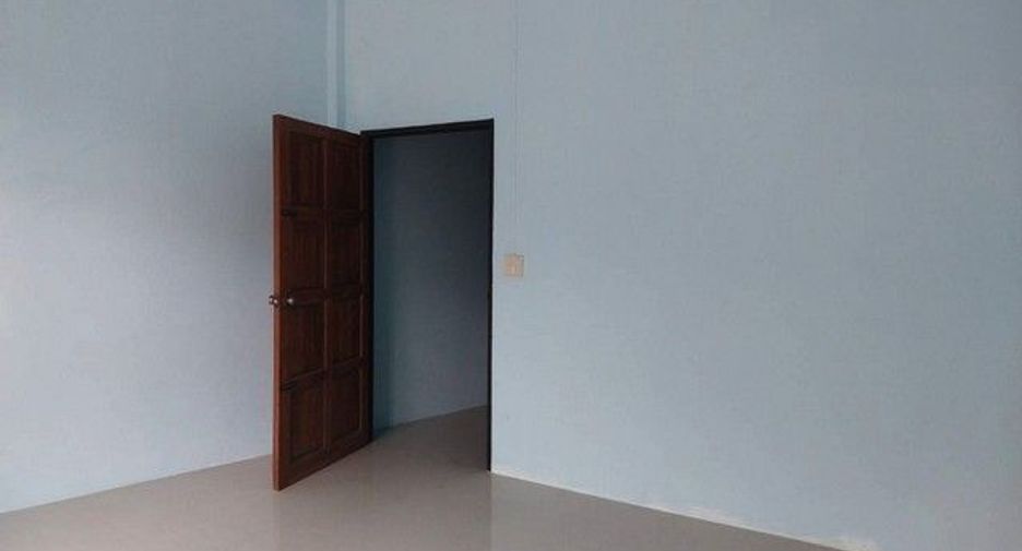 For sale 2 bedrooms retail Space in Khlong Thom, Krabi
