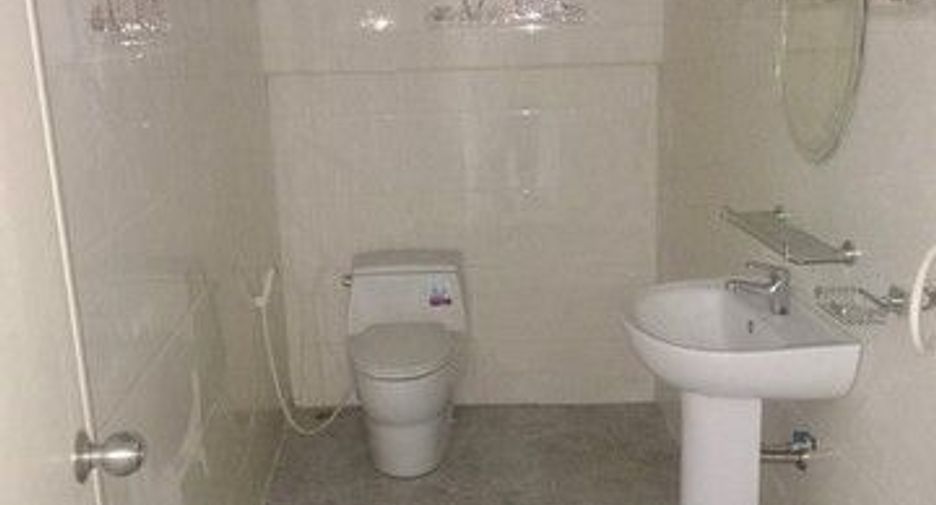 For sale 2 bedrooms retail Space in Khlong Thom, Krabi