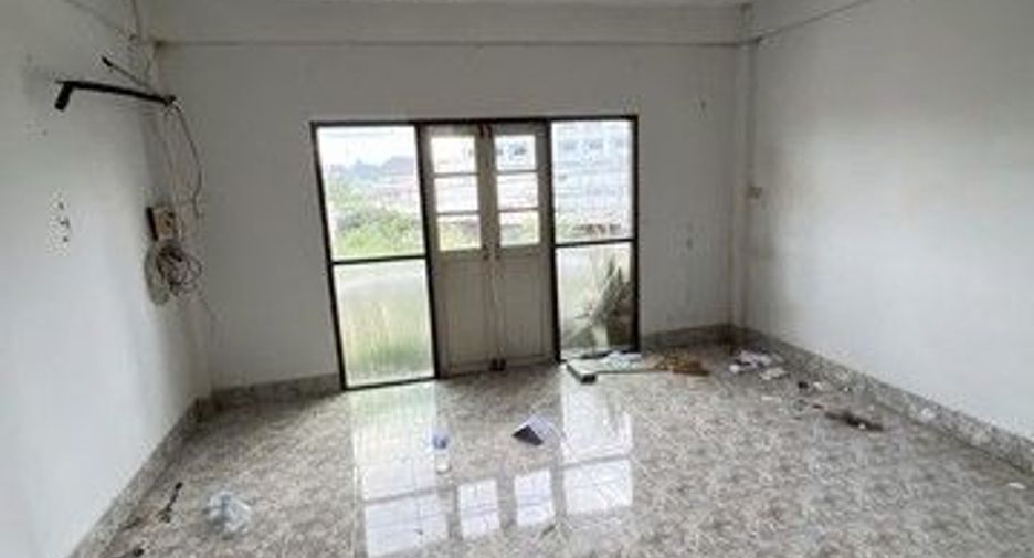 For sale 2 bedrooms retail Space in Khlong Thom, Krabi