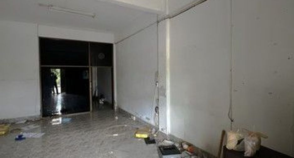 For sale 2 bedrooms retail Space in Khlong Thom, Krabi