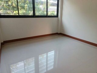 Casa en venta de 3 habitaciones en Khlong Thom, Krabi