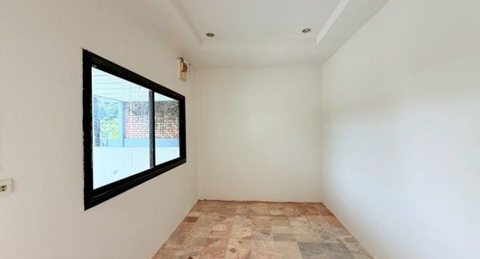 For sale 2 bedrooms townhouse in Khlong Thom, Krabi