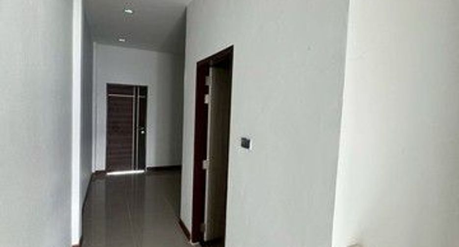 Продажа 3 спальни таунхаус в Khlong Thom, Краби
