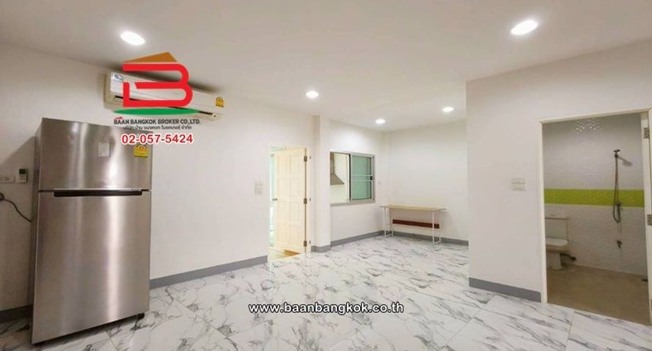 ขาย 4 ห้องนอน บ้านเดี่ยว ใน วังทองหลาง, กรุงเทพฯ