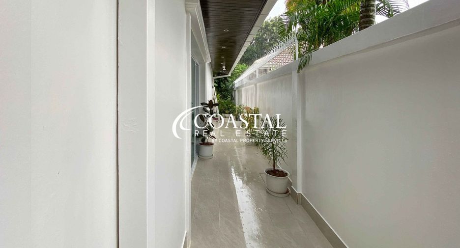 For rent and for sale 3 bedrooms house in Bang Lamung, Chonburi