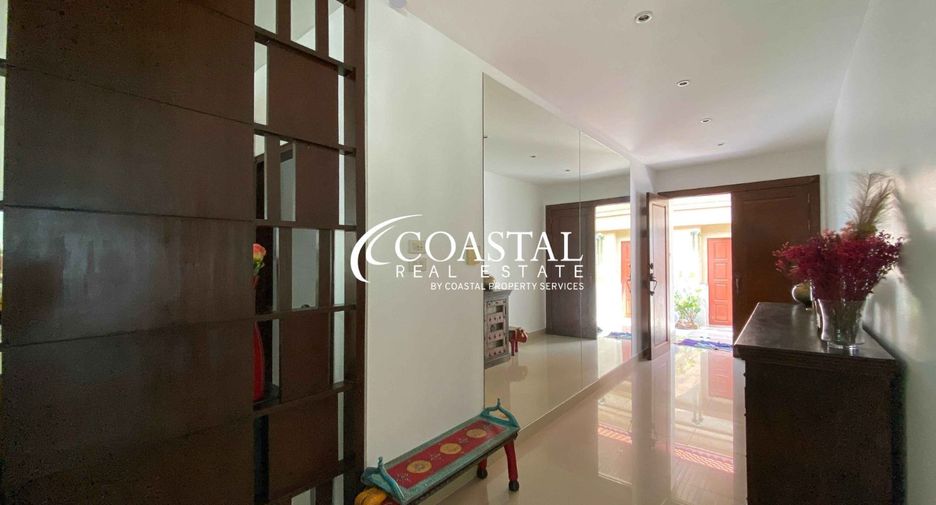 For rent and for sale 3 bedrooms house in Bang Lamung, Chonburi