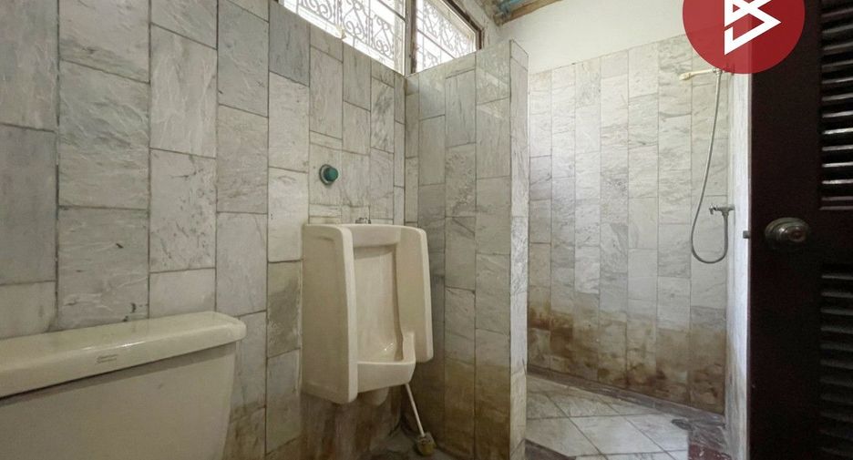 For sale 2 bedrooms townhouse in Bangkok Noi, Bangkok