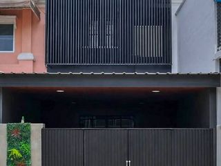 For Rent 2 Bedroom Townhouse In Mueang Chiang Mai