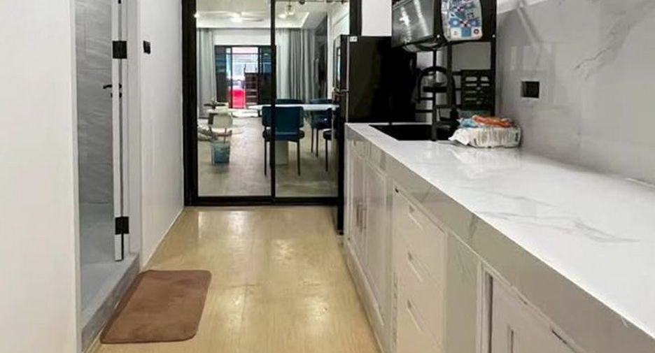 For rent 2 bedrooms townhouse in Mueang Chiang Mai, Chiang Mai