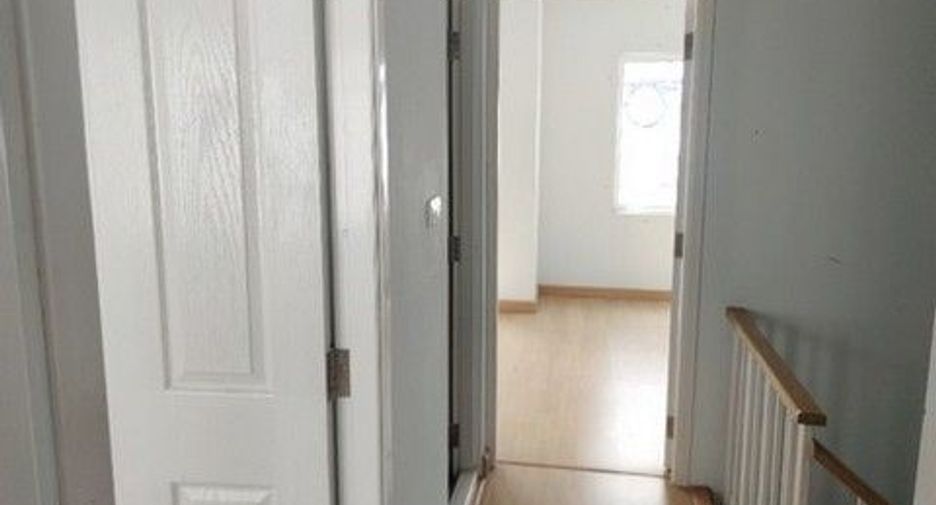 Продажа 1 кровать таунхаус в Bang Bua Thong, Нонтабури