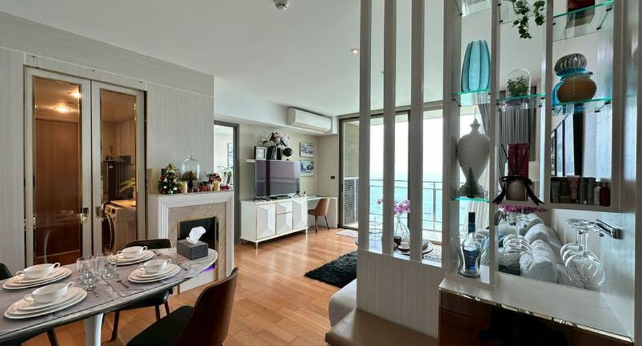 For sale 1 bed condo in Si Racha, Chonburi