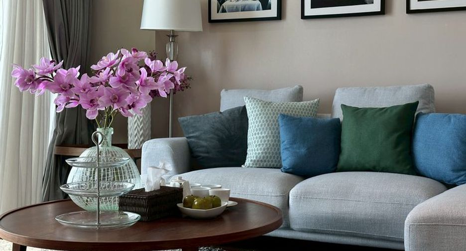 For sale 1 bed condo in Si Racha, Chonburi