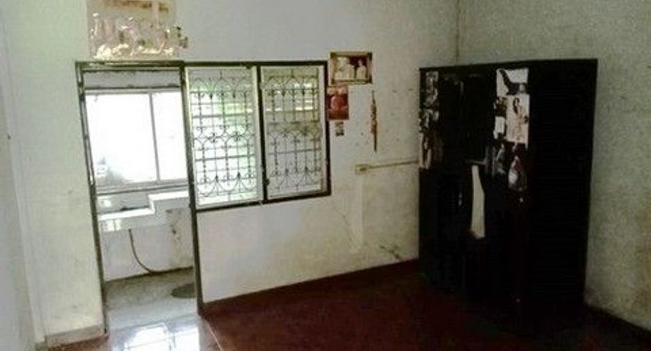 Reihenhaus zum Kauf mit 1 Zimmer in Bang Bua Thong, Nonthaburi