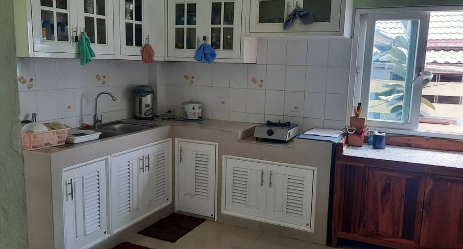 For sale 8 bedrooms house in Mueang Udon Thani, Udon Thani