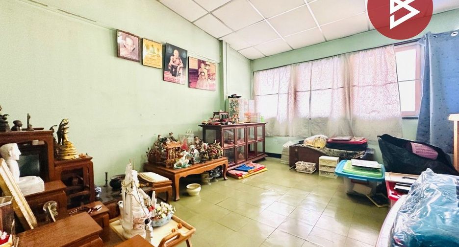 Haus zum Kauf mit 4 Zimmer in Thung Khru, Bangkok