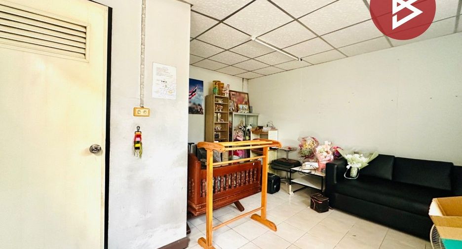Haus zum Kauf mit 4 Zimmer in Thung Khru, Bangkok