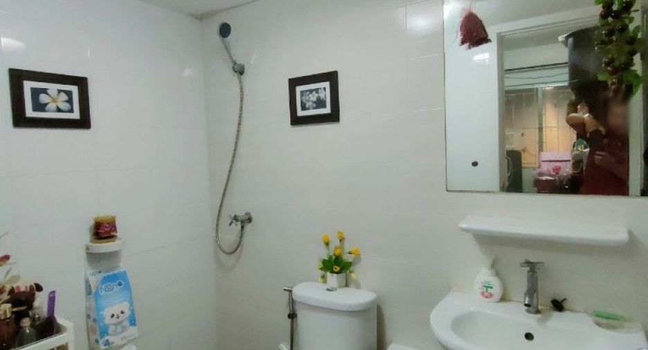 For sale 4 bedrooms townhouse in Bang Phli, Samut Prakan