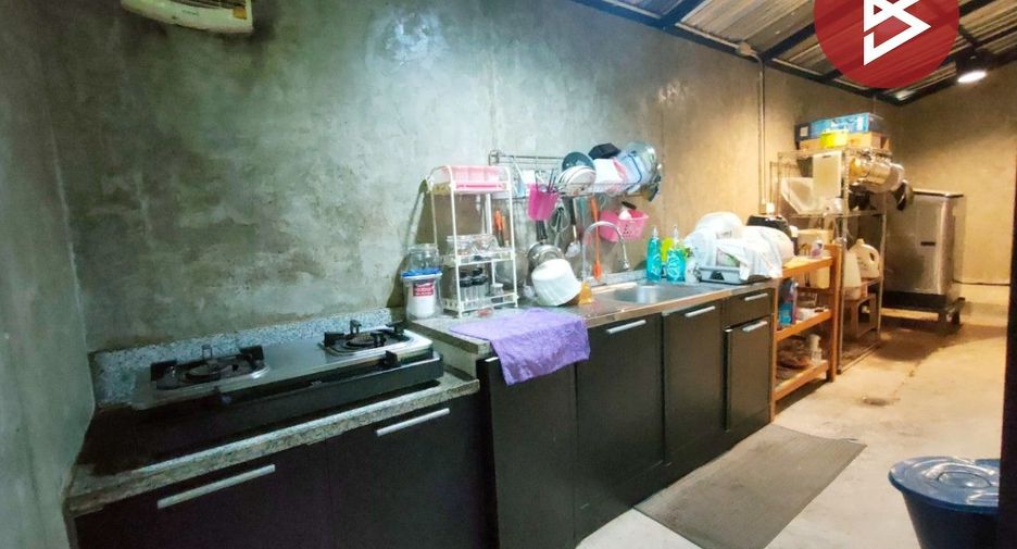 For sale 4 bedrooms townhouse in Bang Phli, Samut Prakan