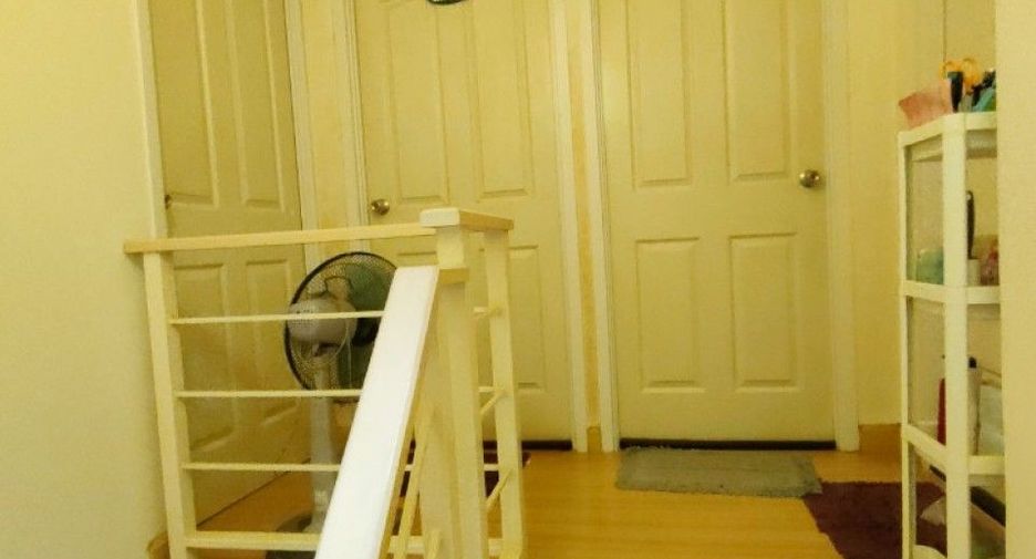 For sale 4 bedrooms townhouse in Bang Phli, Samut Prakan