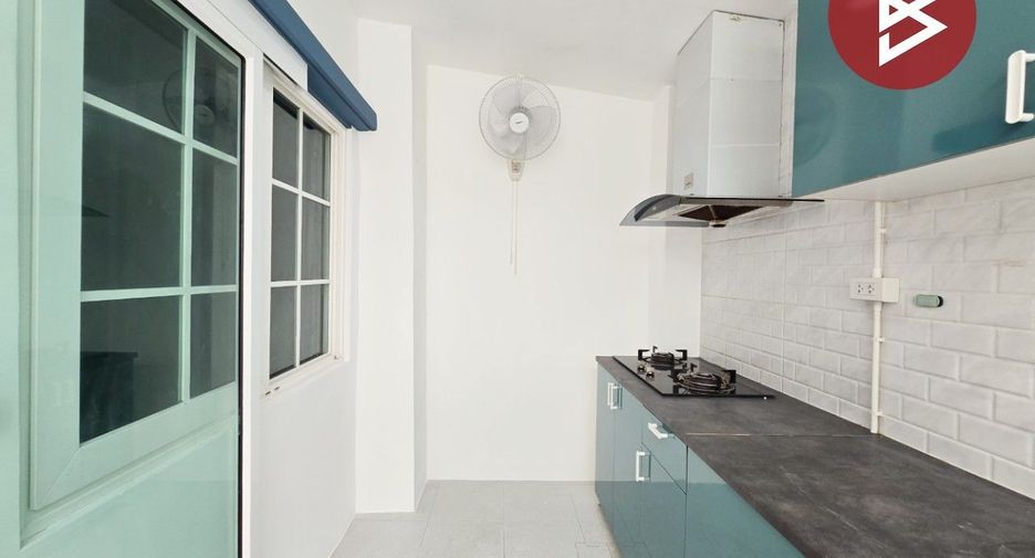 Casa adosada en venta de 4 habitaciones en Mueang Nonthaburi, Nonthaburi