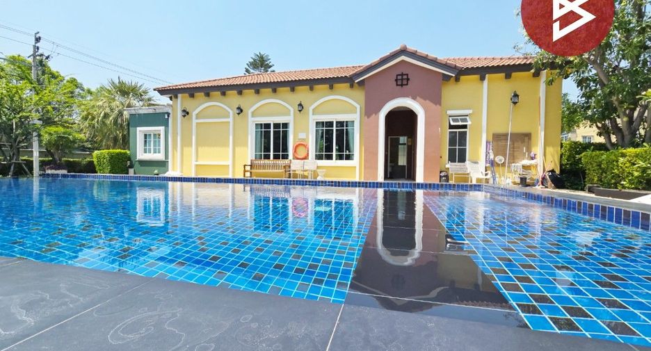 Casa adosada en venta de 4 habitaciones en Mueang Nonthaburi, Nonthaburi