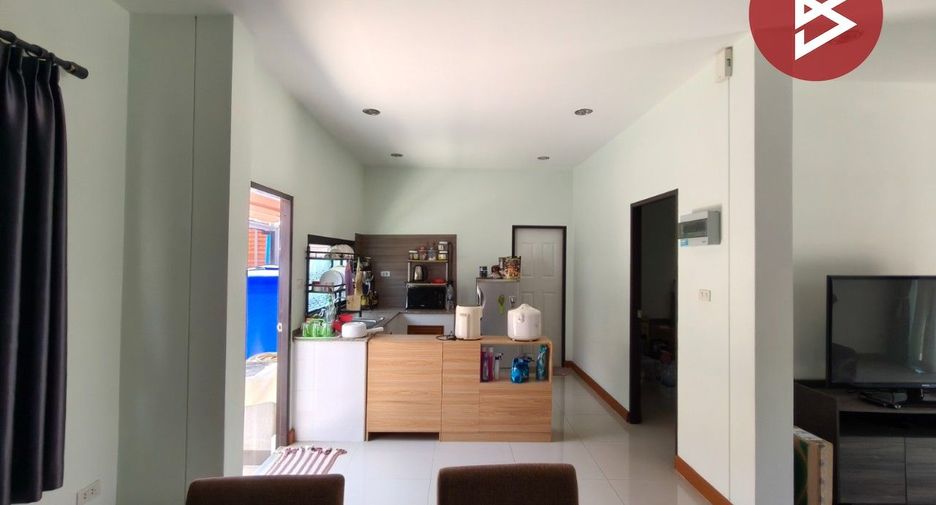 Casa en venta de 3 habitaciones en Phan Thong, Chonburi