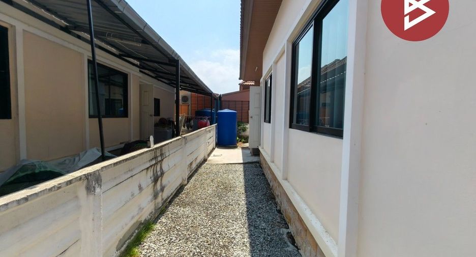 Casa en venta de 3 habitaciones en Phan Thong, Chonburi