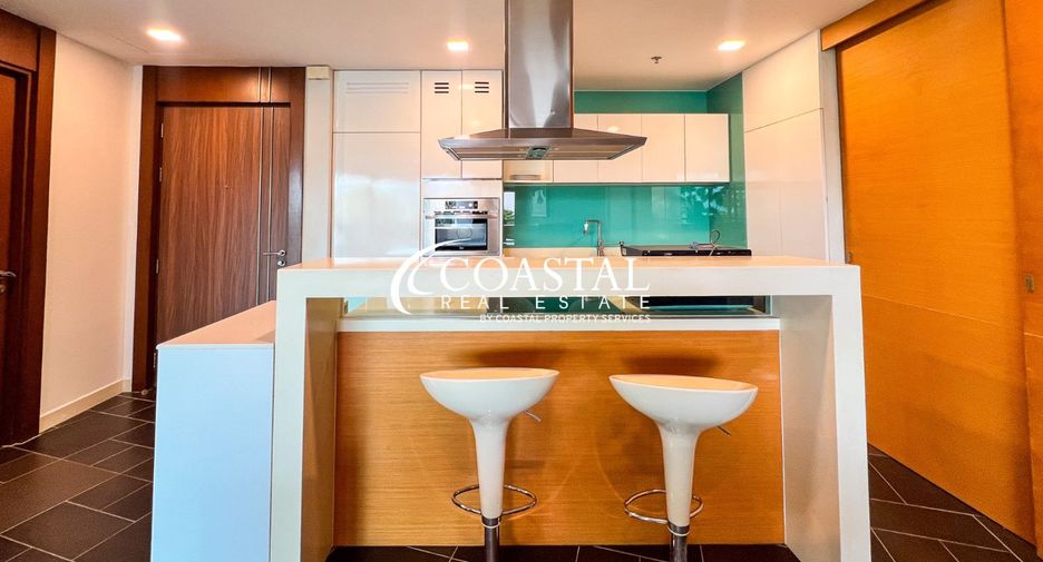 For sale 2 ベッドルーム condo in Bang Lamung, Chonburi