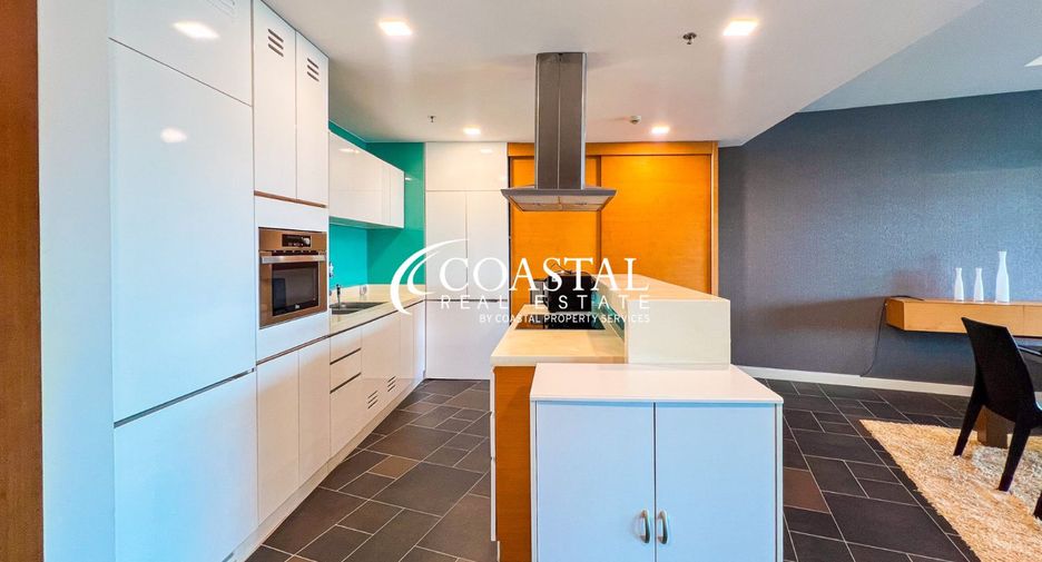 For sale 2 ベッドルーム condo in Bang Lamung, Chonburi