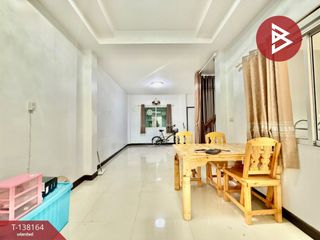 出售 3 卧室 联排别墅 在 Mueang Samut Sakhon, Samut Sakhon
