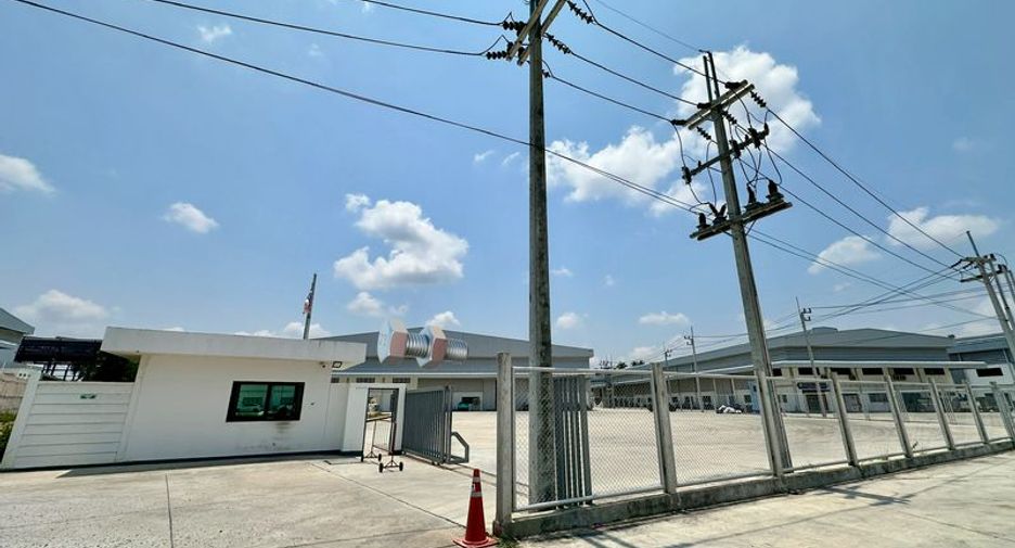 For sale warehouse in Bang Lamung, Chonburi