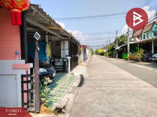 Продажа 3 спальни таунхаус в Mueang Chon Buri, Чонбури