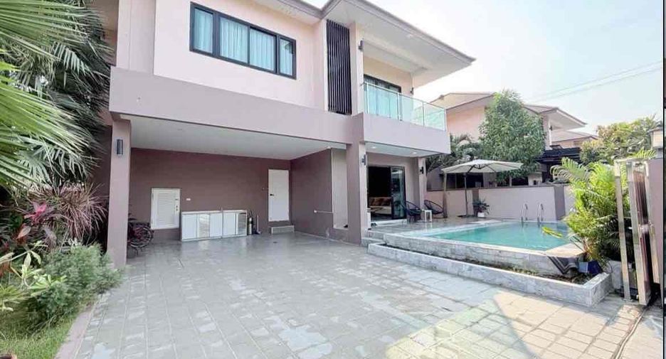 Villa zur Miete mit 4 Zimmer in Bang Lamung, Chonburi