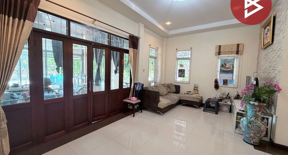 For sale 6 ベッドルーム house in Kamphaeng Saen, Nakhon Pathom