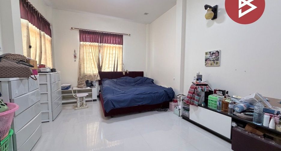 For sale 6 ベッドルーム house in Kamphaeng Saen, Nakhon Pathom