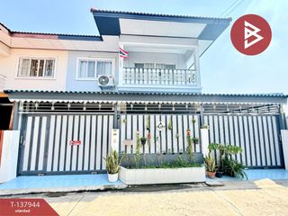 For sale 4 ベッドルーム house in Phutthamonthon, Nakhon Pathom