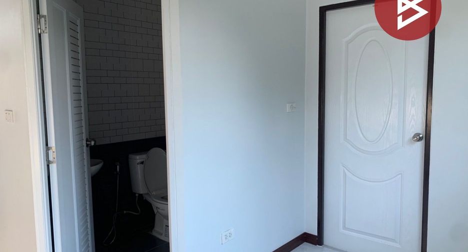 出售 3 卧室 独立屋 在 Mueang Suphan Buri, Suphan Buri