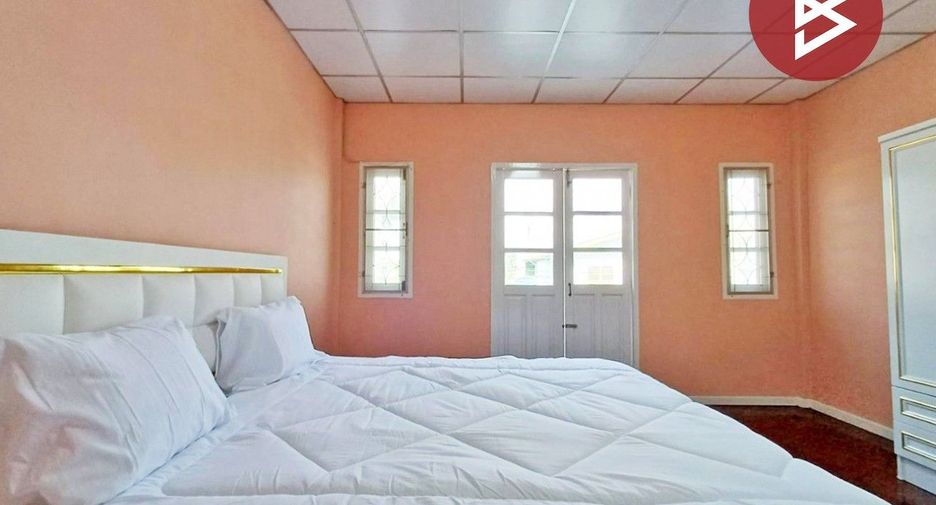 For sale 2 ベッドルーム townhouse in Mueang Samut Songkhram, Samut Songkhram