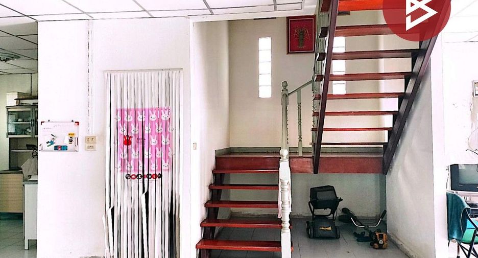 For sale 3 bedrooms house in Thanyaburi, Pathum Thani