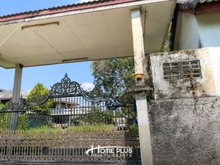 Haus zum Kauf mit 6 Zimmer in Nong Khaem, Bangkok