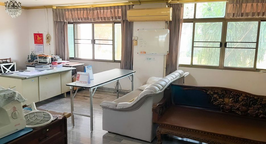 Casa en venta de 6 habitaciones en Nong Khaem, Bangkok