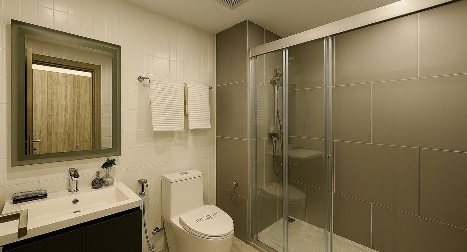 Condo en alquiler y en venta de 1 habitaciones en Bang Na, Bangkok