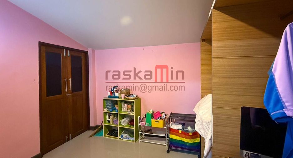 For sale 6 bedrooms house in Bang Lamung, Chonburi