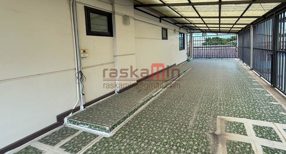 For sale 6 bedrooms house in Bang Lamung, Chonburi