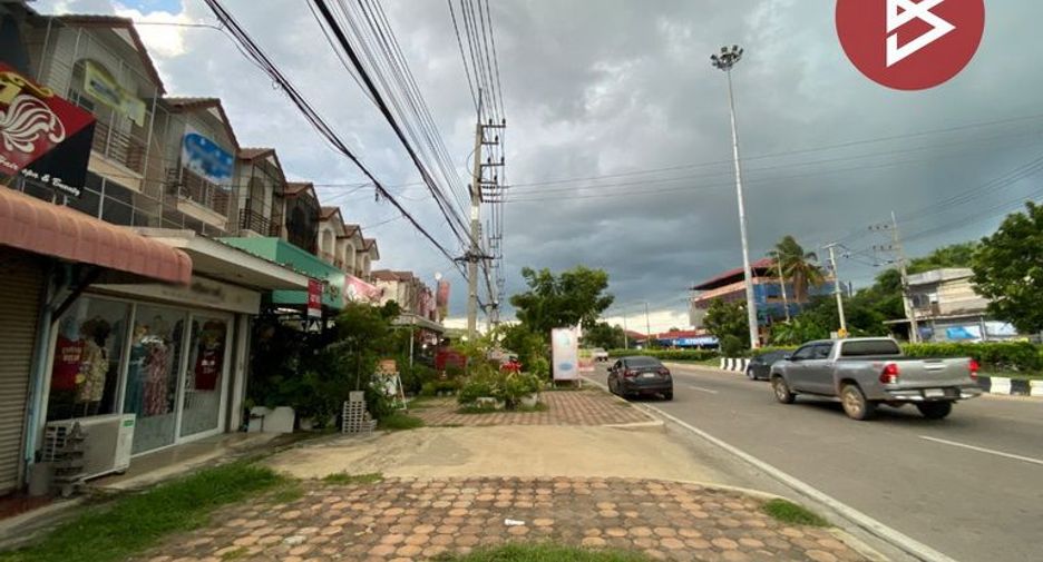 出售 2 卧室 商业空间 在 Mueang Suphan Buri, Suphan Buri