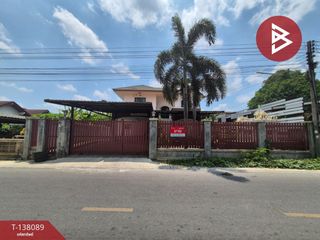 For sale 5 ベッドルーム house in Sam Phran, Nakhon Pathom