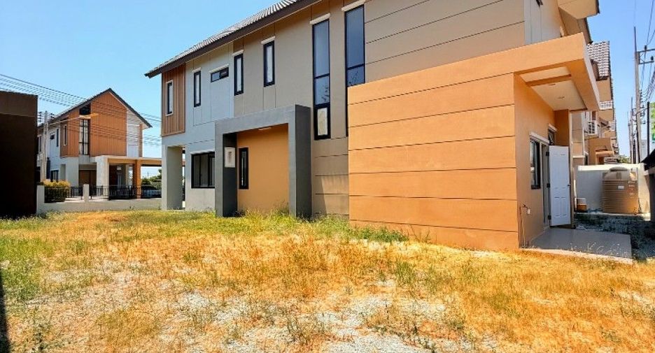 Haus zum Kauf mit 4 Zimmer in Mueang Chon Buri, Chonburi