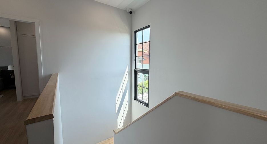 For sale 4 bedrooms villa in Ban Chang, Rayong