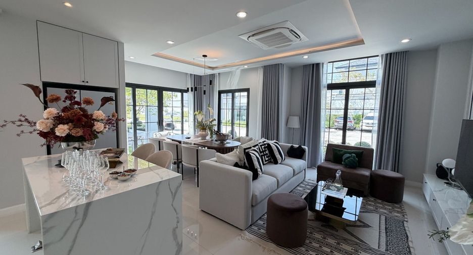 For sale 4 bedrooms villa in Ban Chang, Rayong